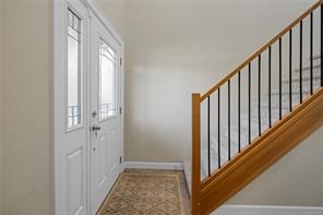 5702 Amsterdam Cres — listing photo 18 of 55