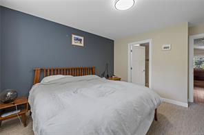 5702 Amsterdam Cres — listing photo 27 of 55