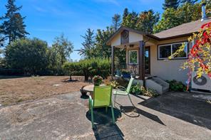 4077 Balsam Dr — listing photo 23 of 35
