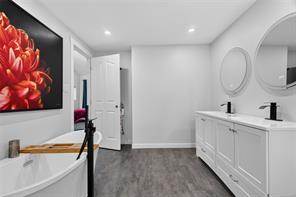 48-2587 SELWYN Rd — listing photo 18 of 29