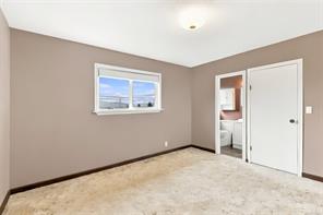 4066 21st Ave — listing photo 14 of 36