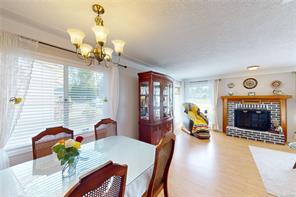 1382 McKenzie Ave — listing photo 20 of 57