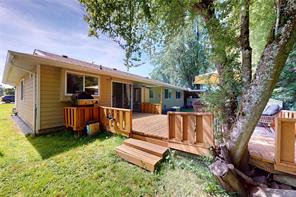 1382 McKenzie Ave — listing photo 49 of 57