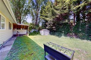 1382 McKenzie Ave — listing photo 56 of 57