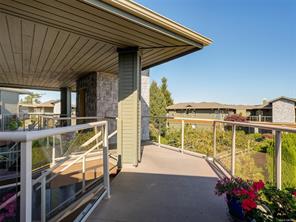 27-4305 Maltwood Lane — listing photo 30 of 46