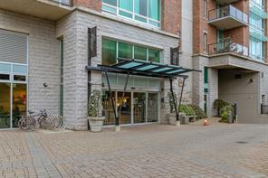 A203 (AUG)-810 Humboldt St — listing photo 15 of 25