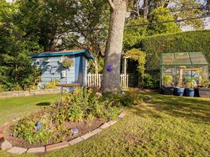 2064 Lansdowne Rd — listing photo 54 of 63