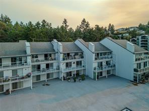 403-3555 Outrigger Rd — listing photo 17 of 53