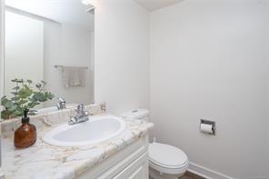 302-924 Cook St — listing photo 17 of 25