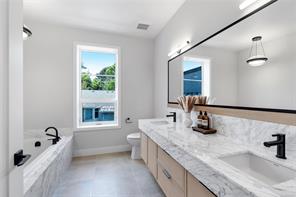 5-2590 Penrhyn St — listing photo 34 of 61
