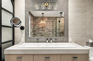 PH3-1033 Cook St — listing photo 28 of 46