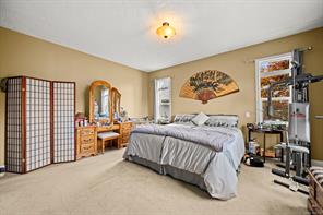 2462 Canuck Pl — listing photo 18 of 57