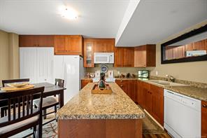 2462 Canuck Pl — listing photo 55 of 57