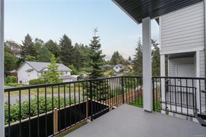 561 Belford Pl — listing photo 30 of 33