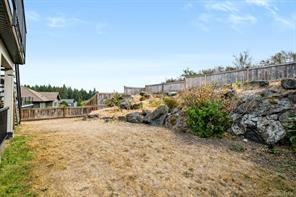3439 Mary Anne Cres — listing photo 38 of 46