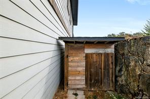 3439 Mary Anne Cres — listing photo 41 of 46