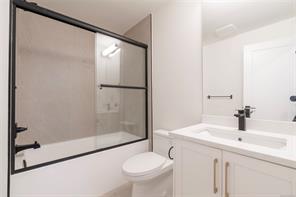565 Belford Pl — listing photo 22 of 25
