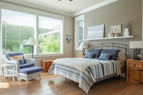 856 Bluffs Dr — listing photo 27 of 42