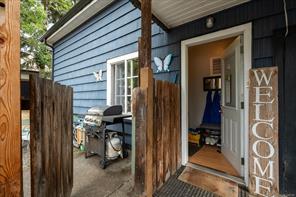 910 Esplanade Ave — listing photo 19 of 44