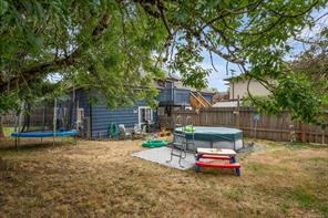 910 Esplanade Ave — listing photo 21 of 44