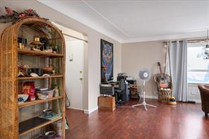 910 Esplanade Ave — listing photo 32 of 44