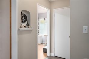 910 Esplanade Ave — listing photo 35 of 44