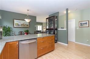 7921 Polo Park Cres — listing photo 18 of 40