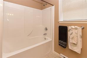 7921 Polo Park Cres — listing photo 27 of 40