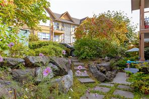 7921 Polo Park Cres — listing photo 36 of 40