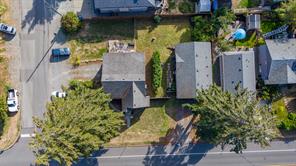 $835,000 - 980 Millstone Ave<br>Nanaimo, British Columbia, V9S 5B6