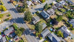 $835,000 - 980 Millstone Ave<br>Nanaimo, British Columbia, V9S 5B6