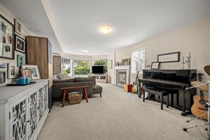 2185 Cardinal Pl — listing photo 49 of 80