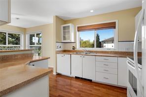 401-445 Cook St — listing photo 15 of 38