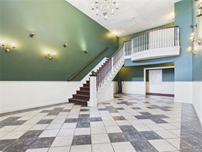 204-645 Selby St — listing photo 30 of 43