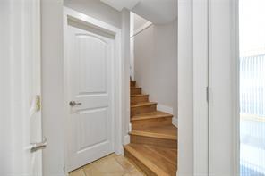FH7-445 HEAD St — listing photo 19 of 42