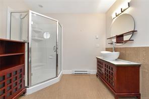 FH7-445 HEAD St — listing photo 21 of 42