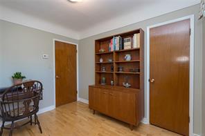 1937 Newton St — listing photo 20 of 37