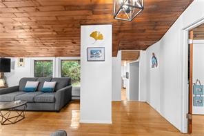 436 Hemlock Ave — listing photo 18 of 29