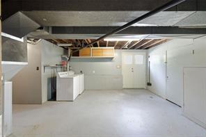 2430 Camelot Rd — listing photo 27 of 36
