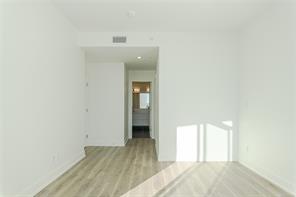 904-1628 Store St — listing photo 18 of 32