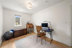 2836 Turnstyle Cres — listing photo 18 of 23