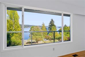 226 roland Rd — listing photo 14 of 84