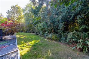8-3350 Island Hwy — listing photo 27 of 36