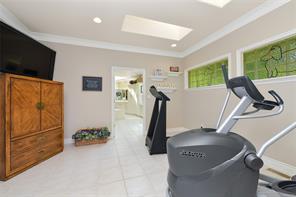 4532 Gordon Point Dr — listing photo 51 of 99