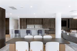 1311-2000 Hannington Rd — listing photo 35 of 46