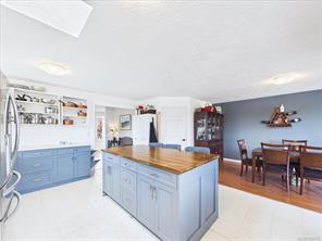 6851 Banner Rd — listing photo 14 of 66