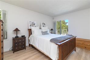 4468 Autumnwood Lane — listing photo 26 of 53