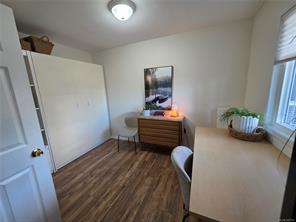 4040 Clegg Cres — listing photo 21 of 31