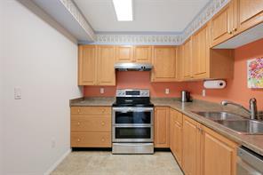 209-1063 Southgate St — listing photo 14 of 37