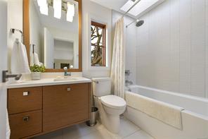 2680 Margate Ave — listing photo 18 of 25
